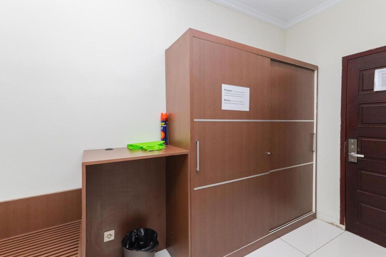Hotel Koolkost Syariah At Taman Simprug Cikarang Bekasi Zewnętrze zdjęcie
